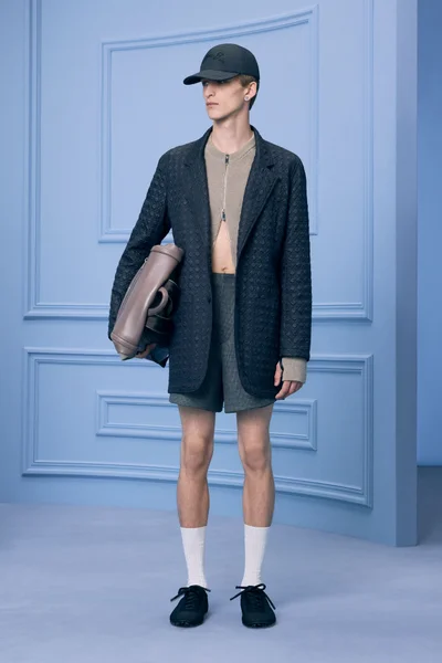 Look 37